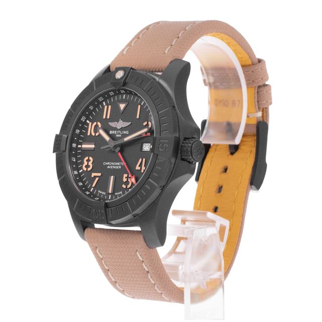 Breitling Avenger Automatic GMT 45 Night Mission V32395 Image 6